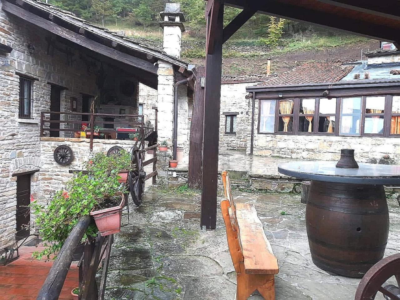 Agriturismo Grotta Dell'Eremita Albano di Lucania Екстериор снимка